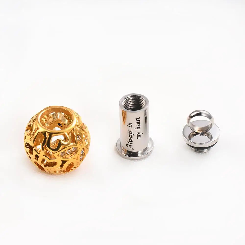 Papilora™ Ashanger Vlinder Bal met Kristal – Gedenksieraad in Zilver en Goud Silverleven