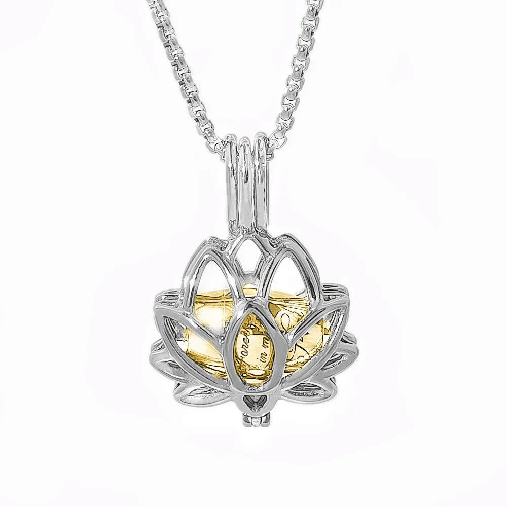 Lotysa™ Ashanger Lotus – Gedenksieraad in Zilver, Zwart en Goud Silverleven