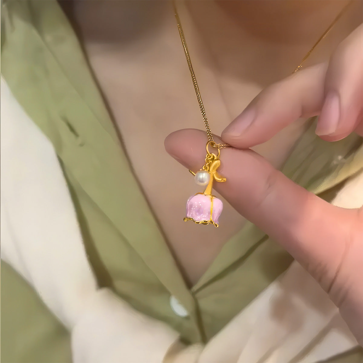 Amarosa™ Roze Bloeiende Roos Ketting – Sieraad voor Liefde en Verbondenheid