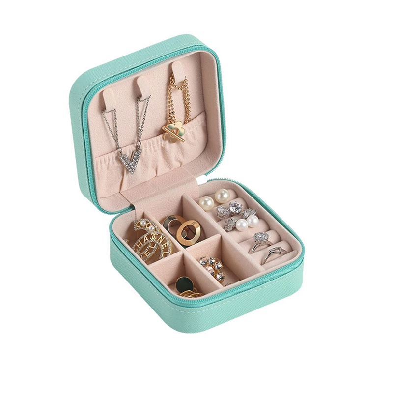 Travel Jewelry Box – Compact Leather Storage for Rings, Necklaces and Earrings